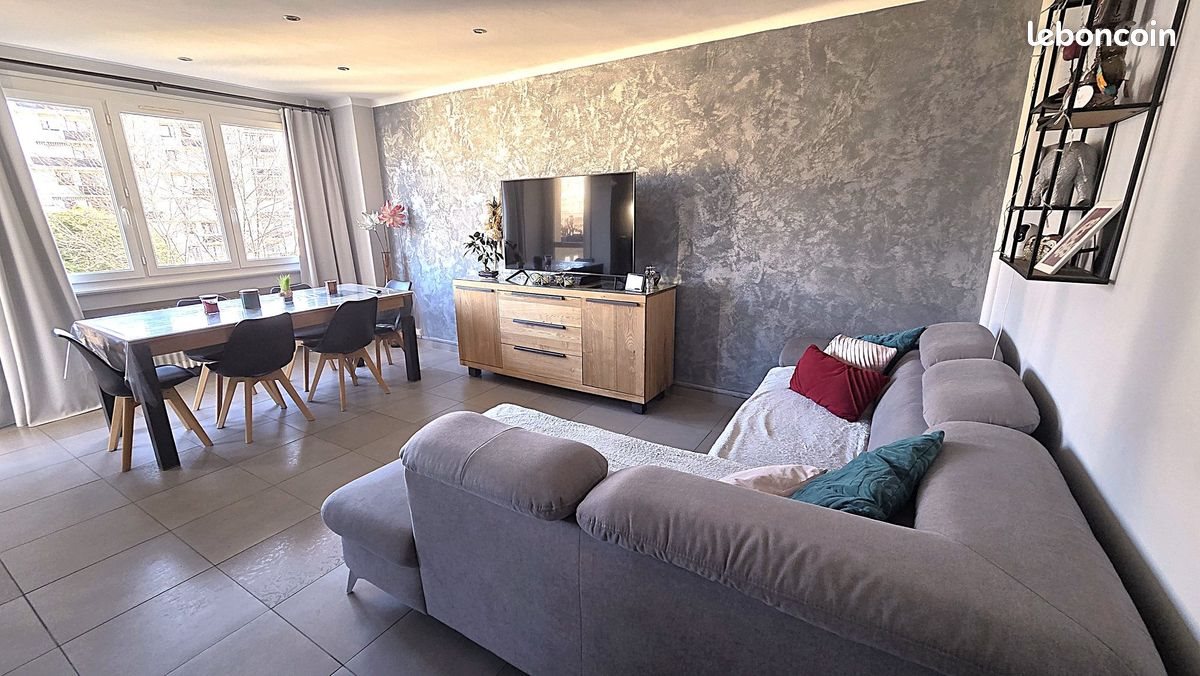 Appartement à vendre, 57m², Saint-Etienne