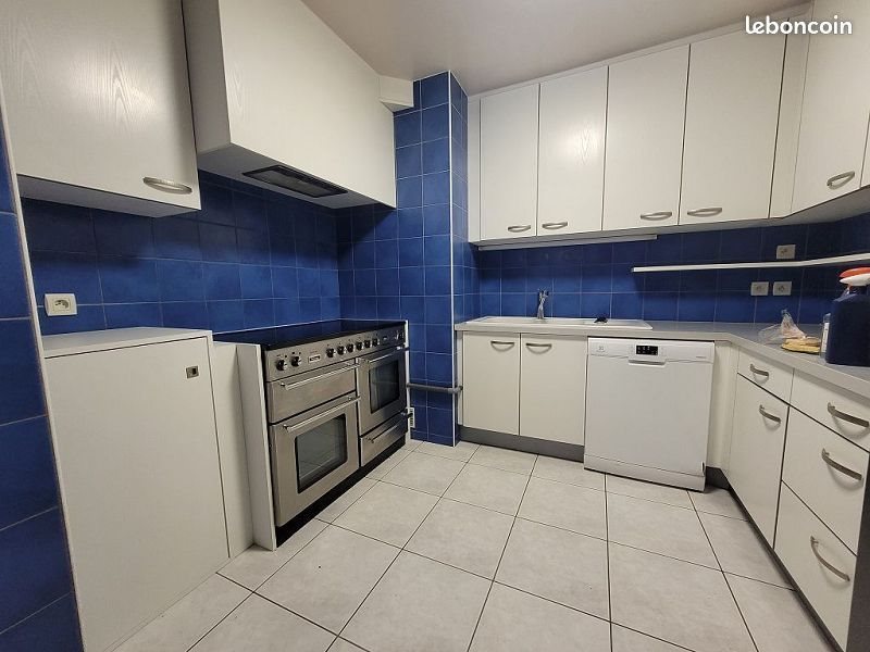 Appartement à louer, 138m², Thônes