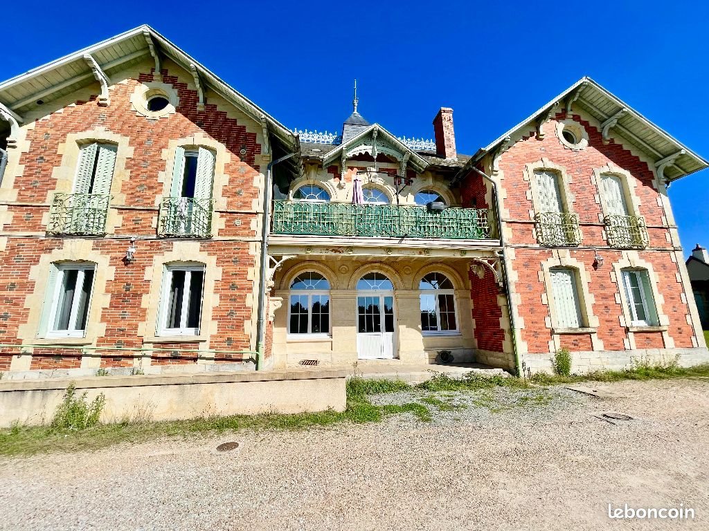Maison à vendre, 700m², Nevers