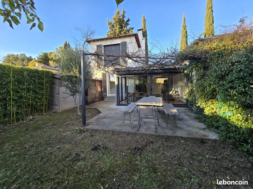 Maison à louer, 85m², Aix-en-Provence