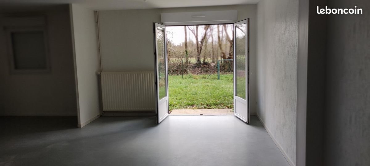 Maison à louer, 72m², Briouze