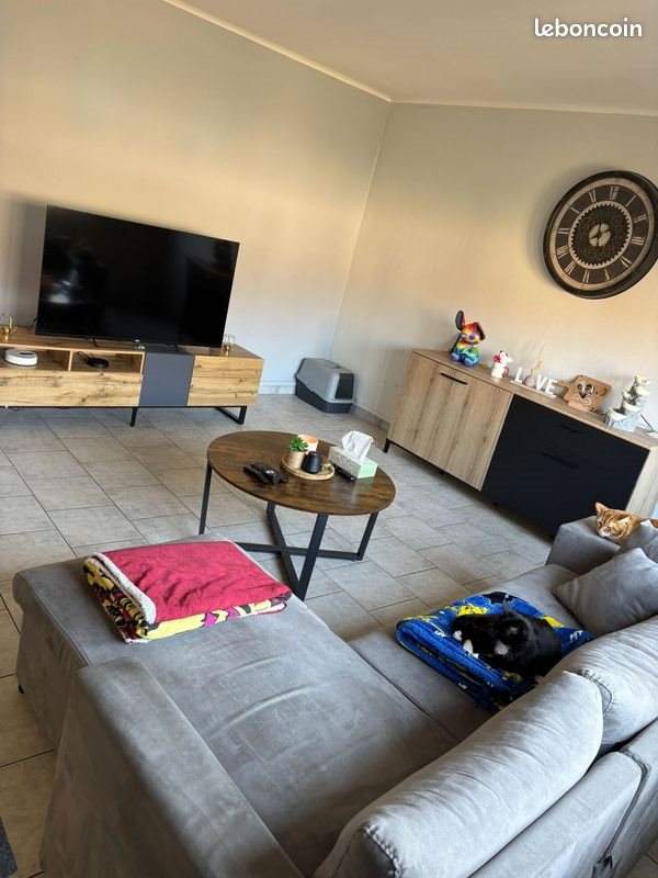 Appartement à louer, 65m², Charency-Vezin