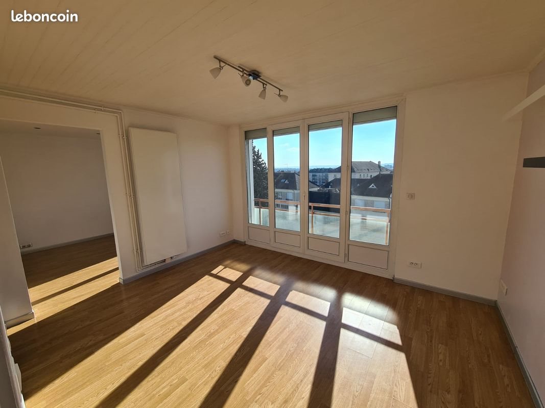 Appartement à louer, 53m², La Chapelle-Saint-Luc
