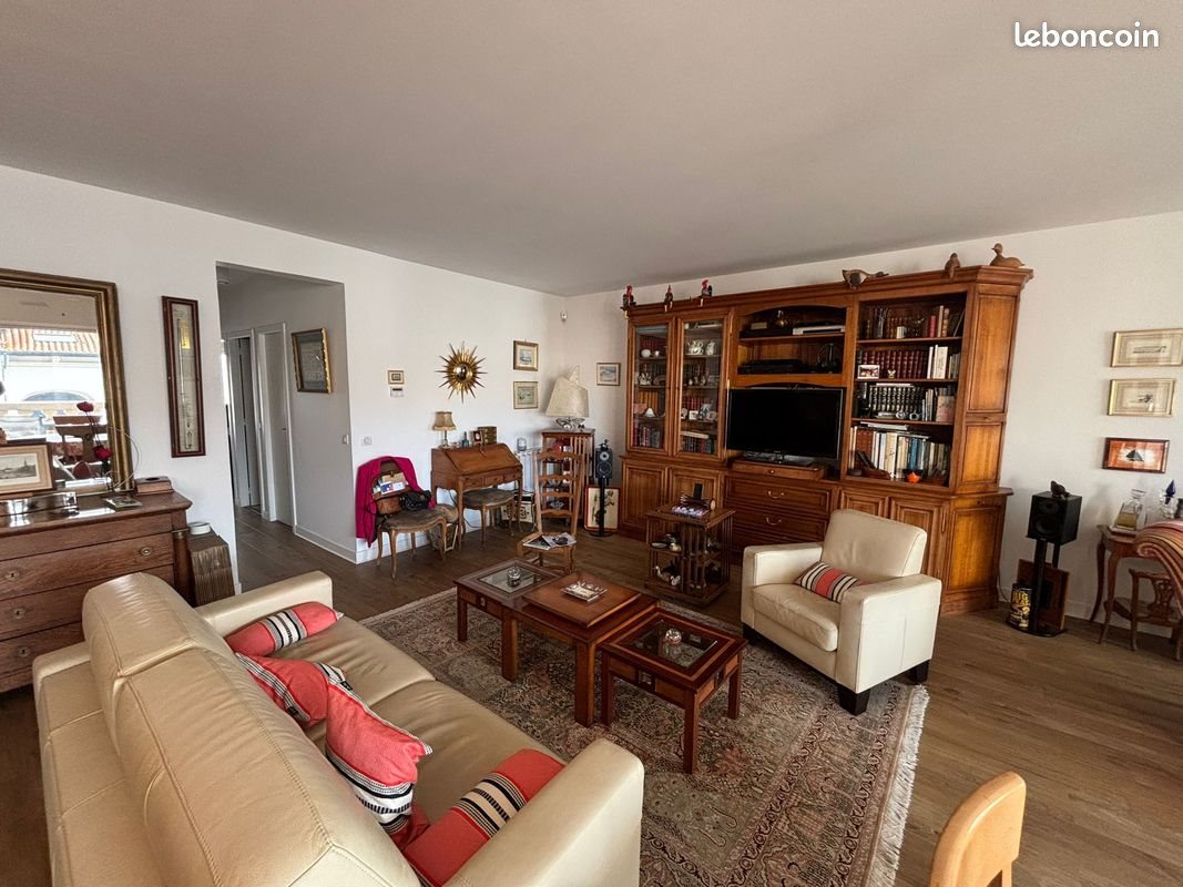 Appartement à louer, 101m², Saint-Jean-de-Luz