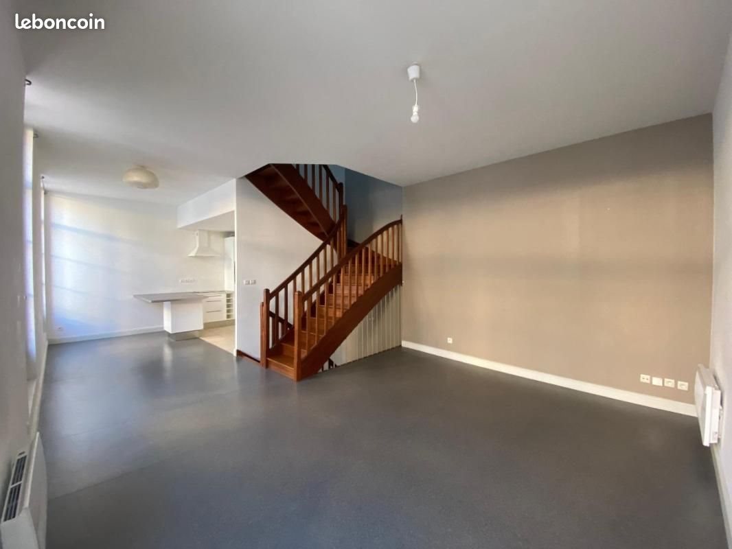 Maison à louer, 97m², Tours