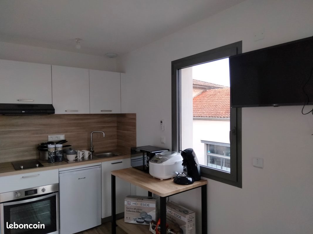 Appartement à louer, 25m², Lesparre-Médoc