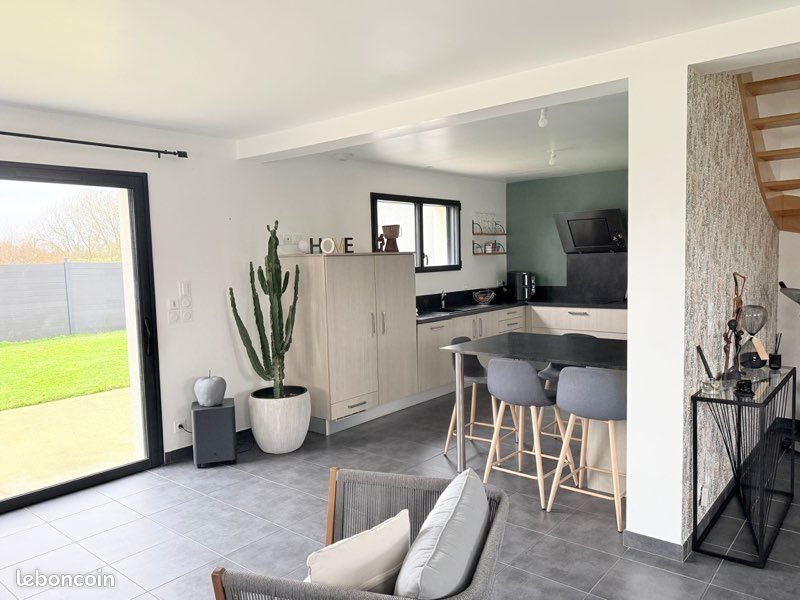 Maison à vendre, 113m², Bonchamp-lès-Laval