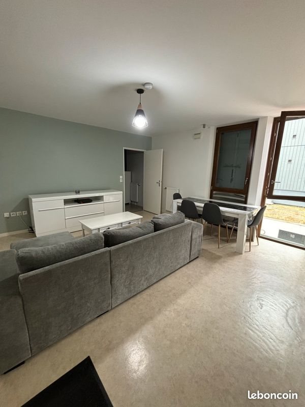 Appartement à louer, 47m², Reims