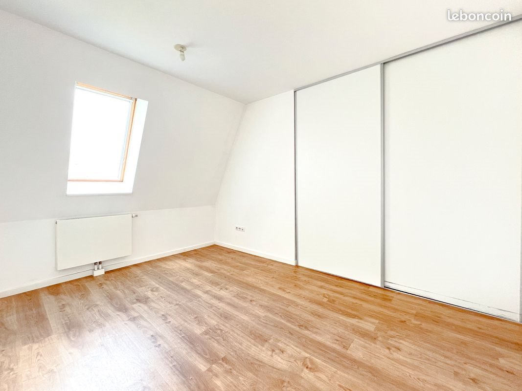 Appartement à louer, 75m², Lille
