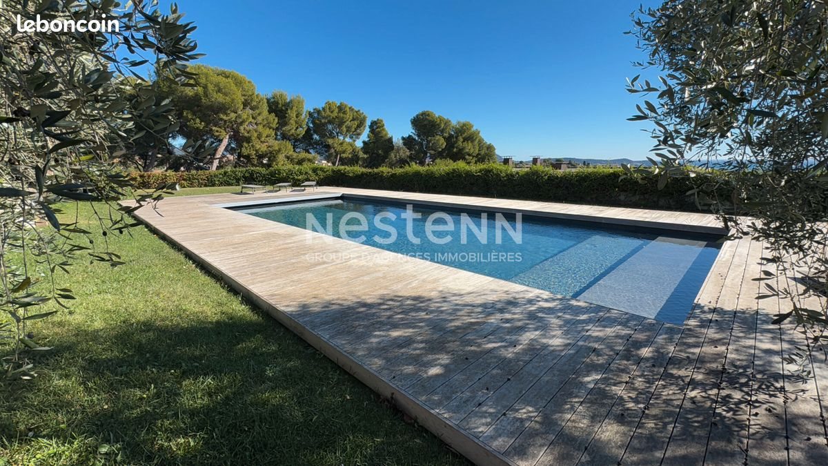 Maison à louer, 264m², Nice