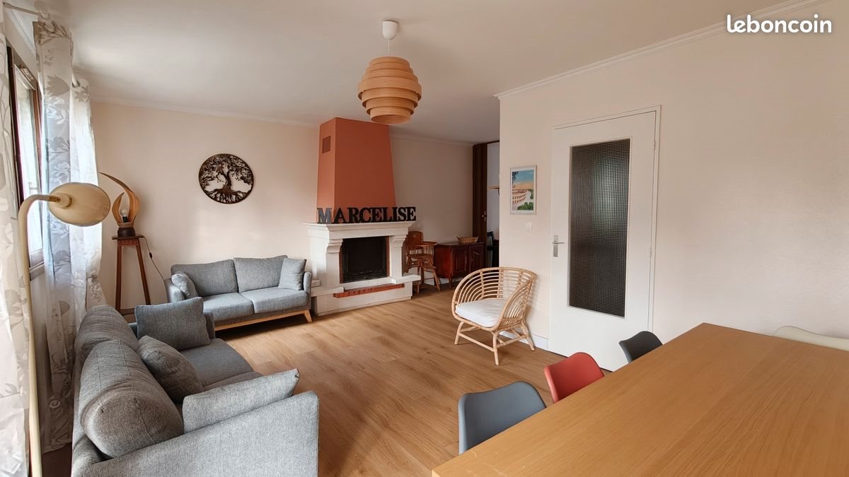 Maison à louer, 101m², Nîmes