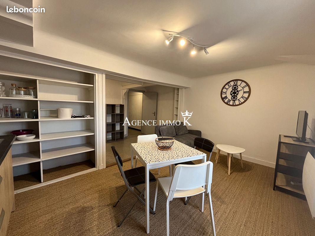 Appartement à louer, 43m², Vouillé