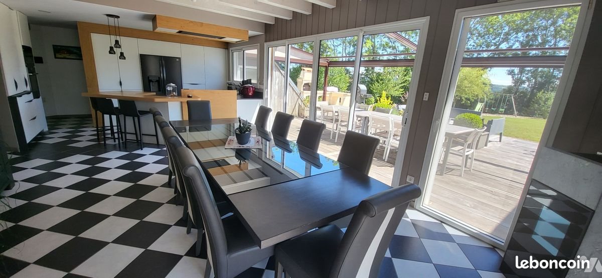 Maison à vendre, 146m², Pontarlier