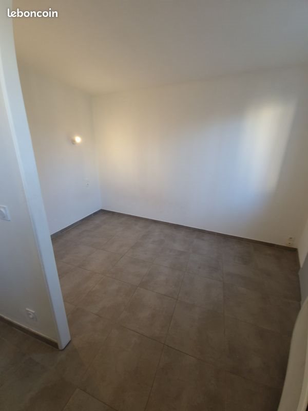Appartement à louer, 22m², Céret