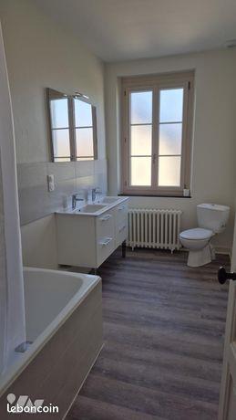 Maison à louer, 162m², Neuville-sur-Sarthe