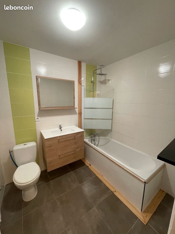 Maison à louer, 70m², Pont-d'Ain