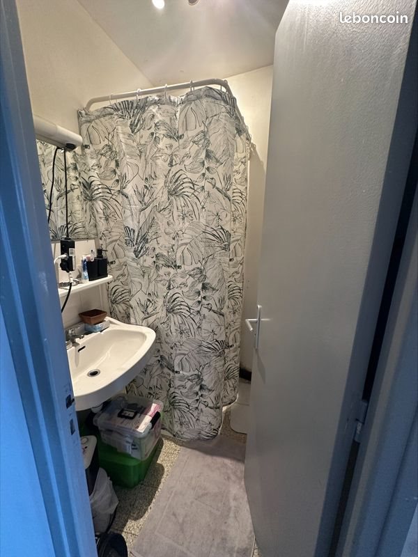 Maison à louer, 65m², Pieusse