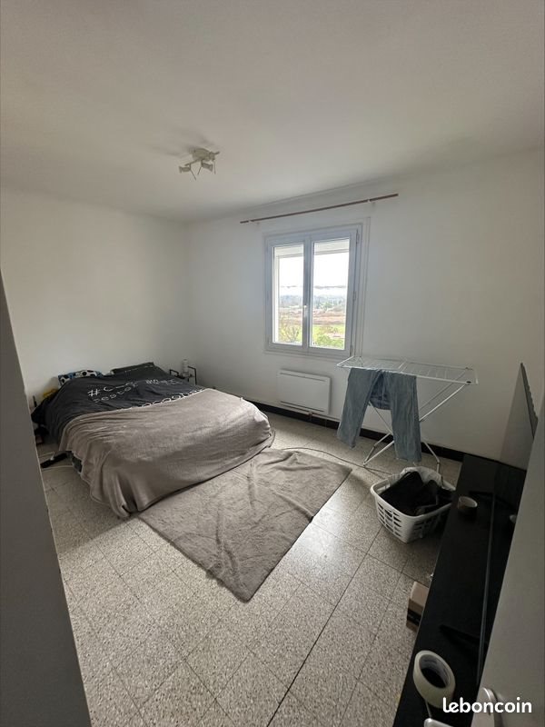 Maison à louer, 65m², Pieusse