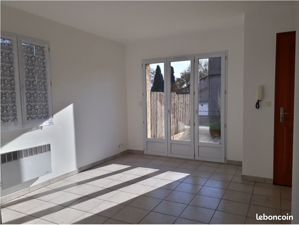 Appartement à louer, 43m², Nîmes