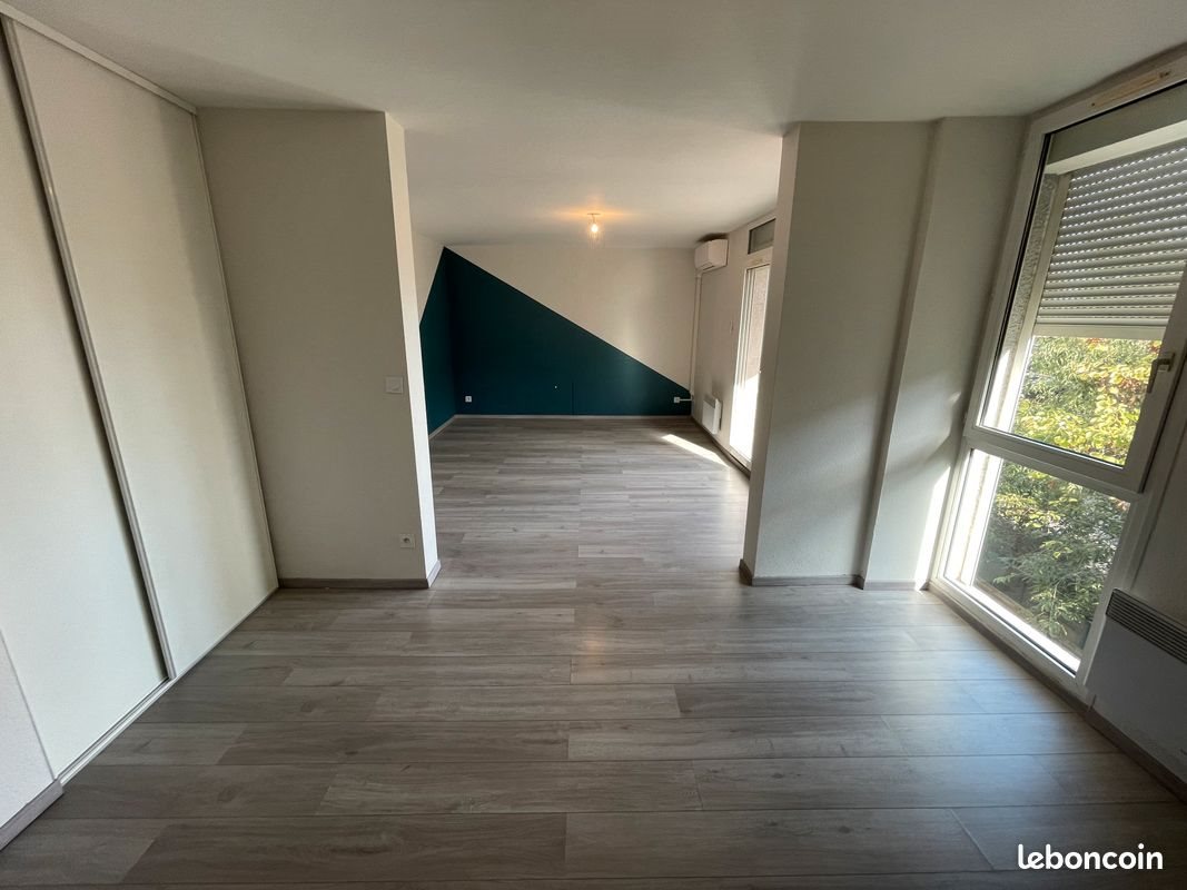 Appartement à louer, 84m², Nîmes