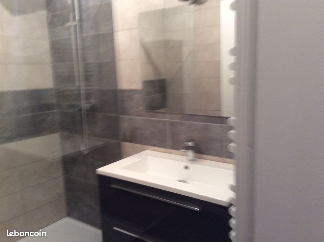 Appartement à louer, 84m², Nîmes