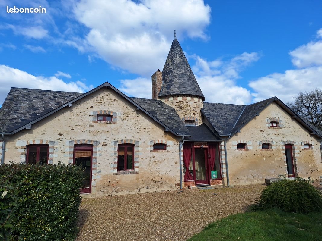 Maison à louer, 80m², Daon