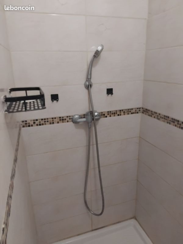 Appartement à louer, 23m², Nîmes