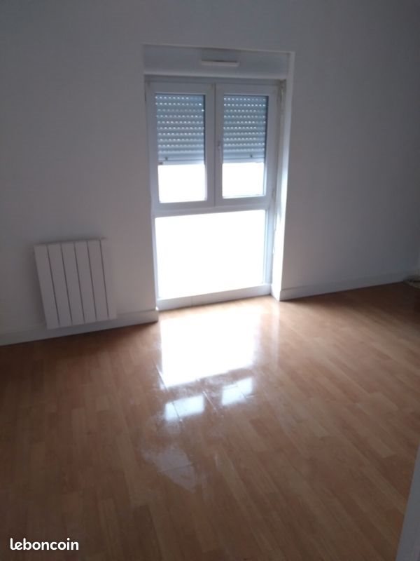 Appartement à louer, 38m², Corbie