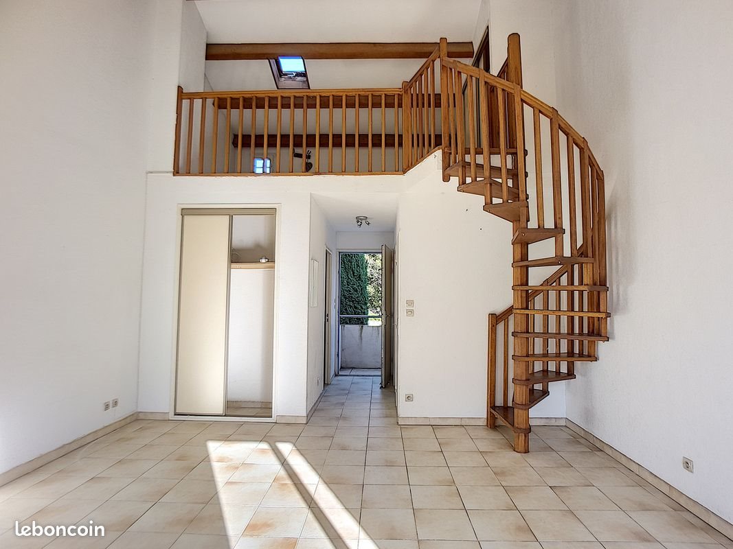 Appartement à louer, 39m², Aix-en-Provence