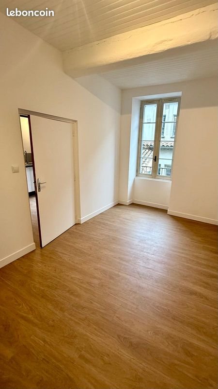Appartement à louer, 68m², Le Vigan