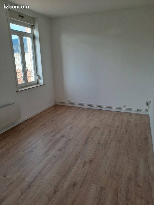 Appartement à louer, 43m², Denain