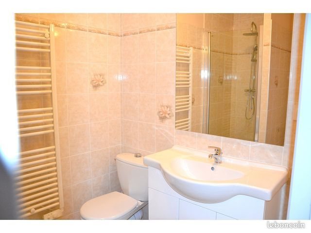 Appartement à louer, 28m², Saint-Quentin-Fallavier