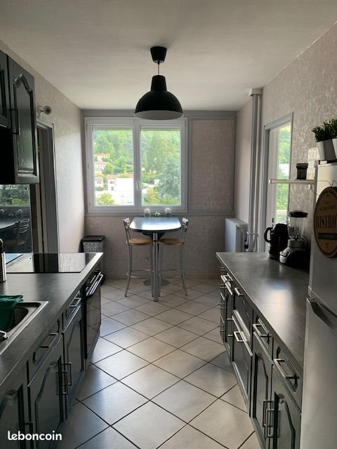 Appartement à louer, 90m², Saint-Etienne