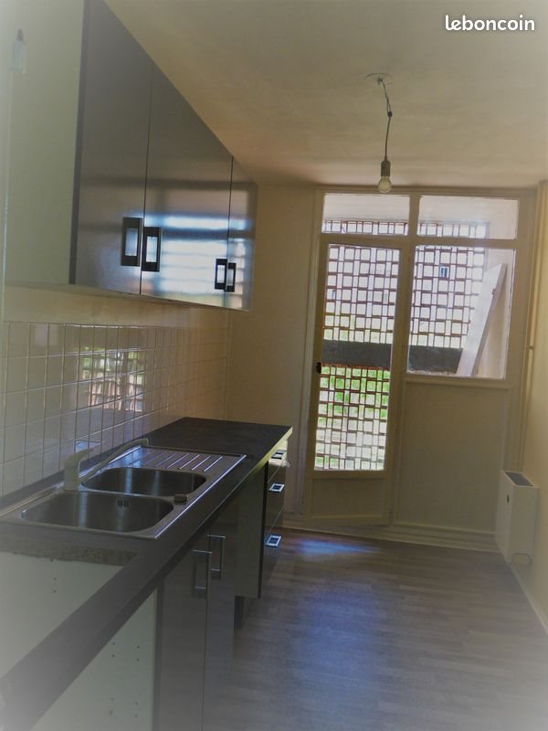 Appartement à louer, 81m², Salon-de-Provence