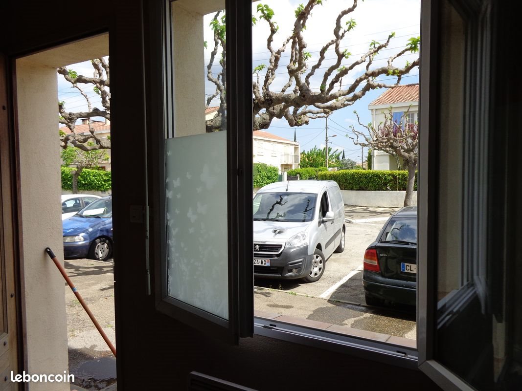 Appartement à louer, 28m², Rodilhan