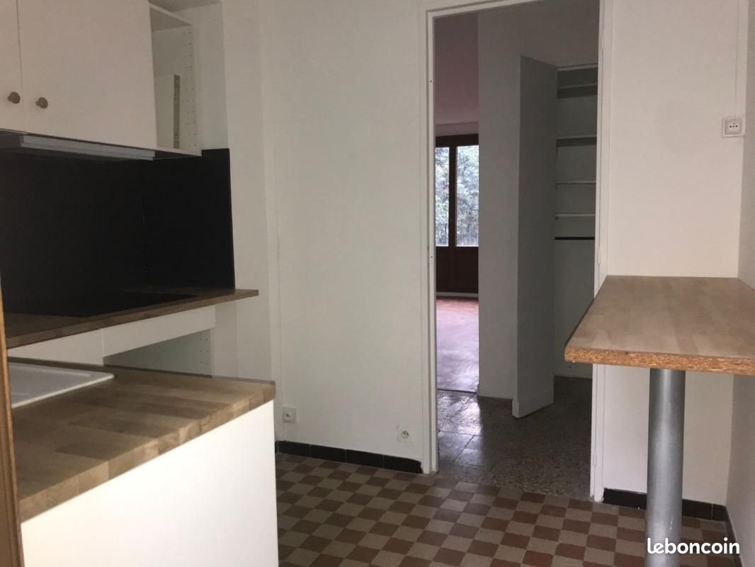Appartement à louer, 65m², Aix-en-Provence