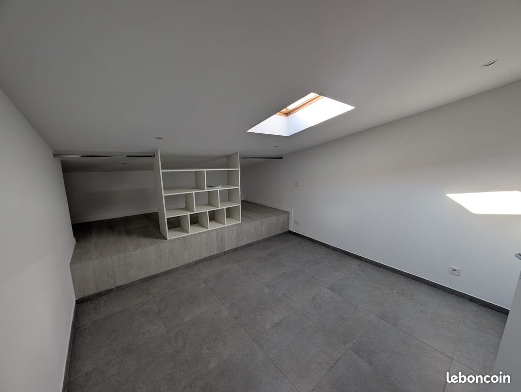 Appartement à louer, 80m², Marseille 16ème