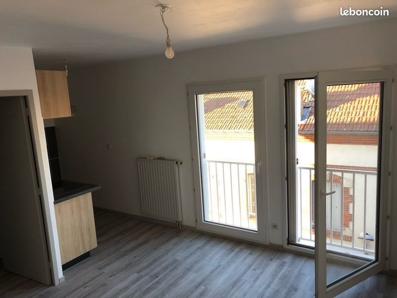 Appartement à louer, 32m², Feurs