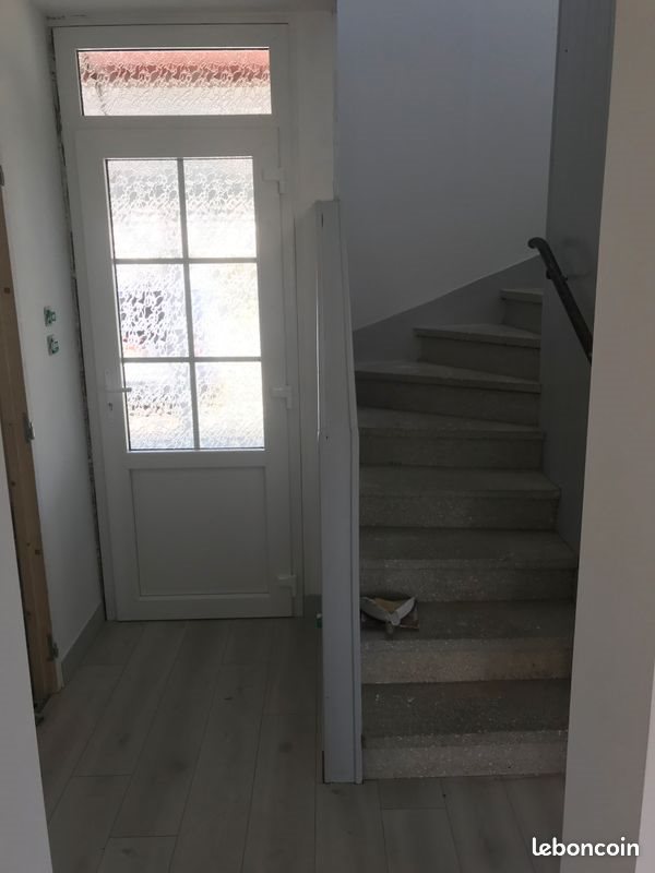 Maison à louer, 80m², Saint-Léon-sur-l'Isle