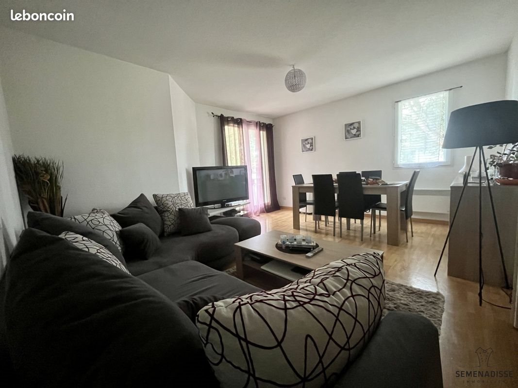 Appartement à louer, 67m², Saint-Sulpice