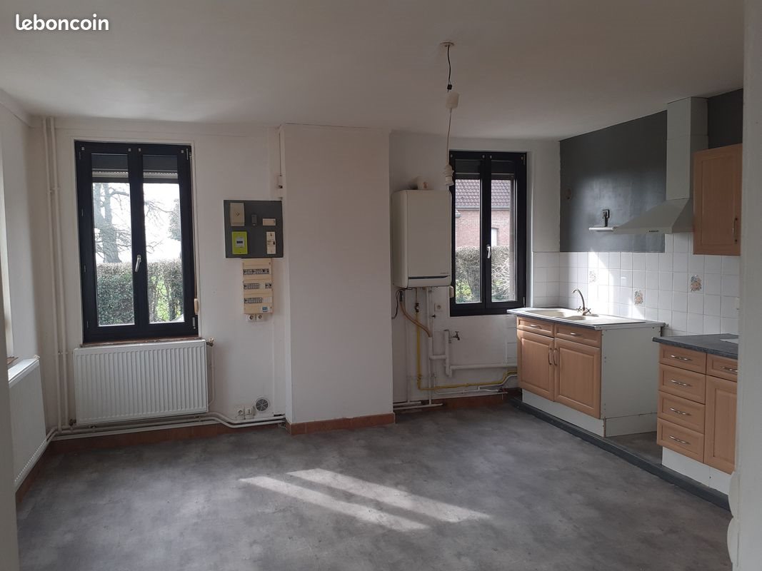 Maison à louer, 87m², Raucourt-au-Bois