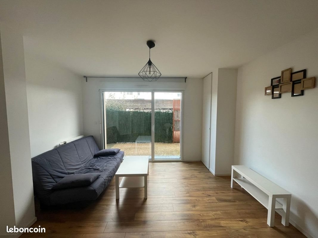 Appartement à louer, 43m², Montfort-sur-Meu