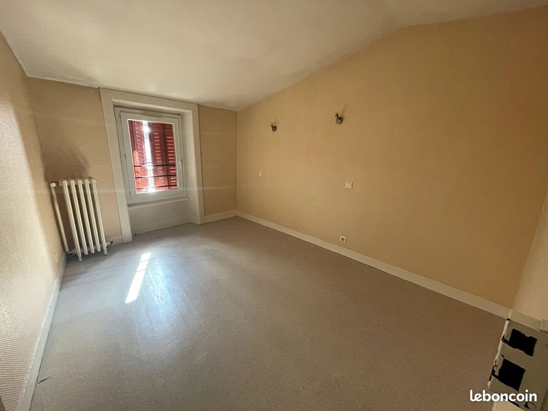 Appartement à louer, 69m², Saint-Galmier