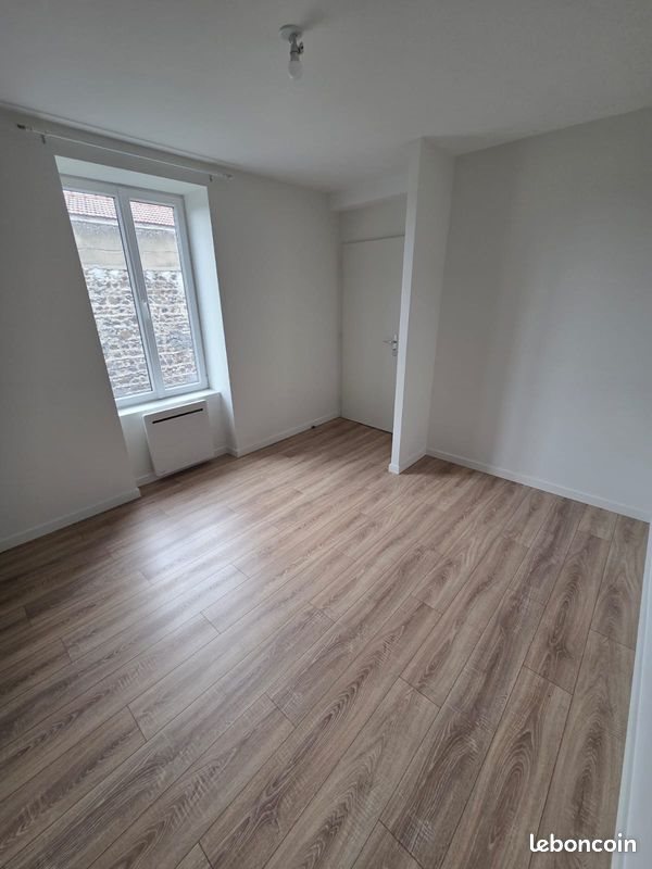 Appartement à louer, 58m², Saint-Beauzire
