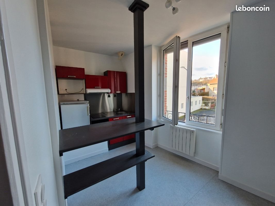 Appartement à louer, 25m², Saint-Flour