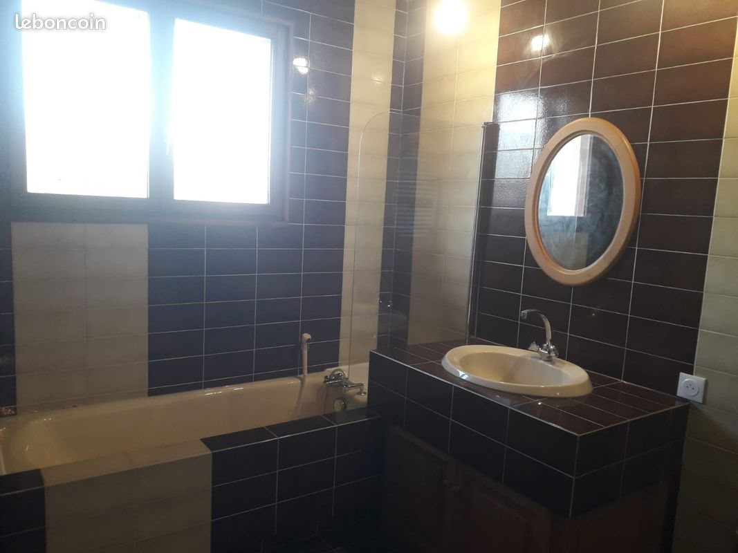 Appartement à louer, 68m², Décines-Charpieu