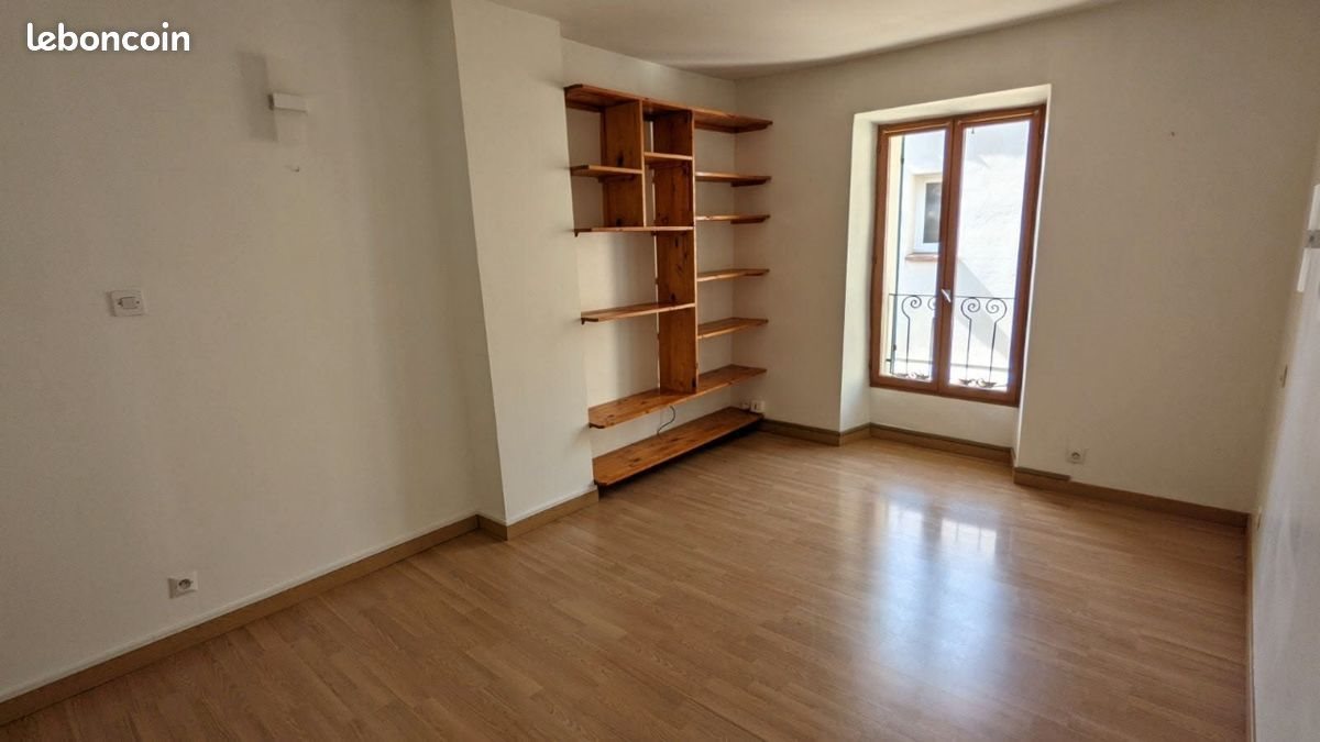 Maison à louer, 44m², Mallemort