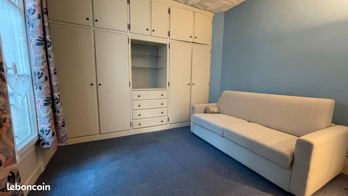 Appartement à louer, 32m², Paris 18ème