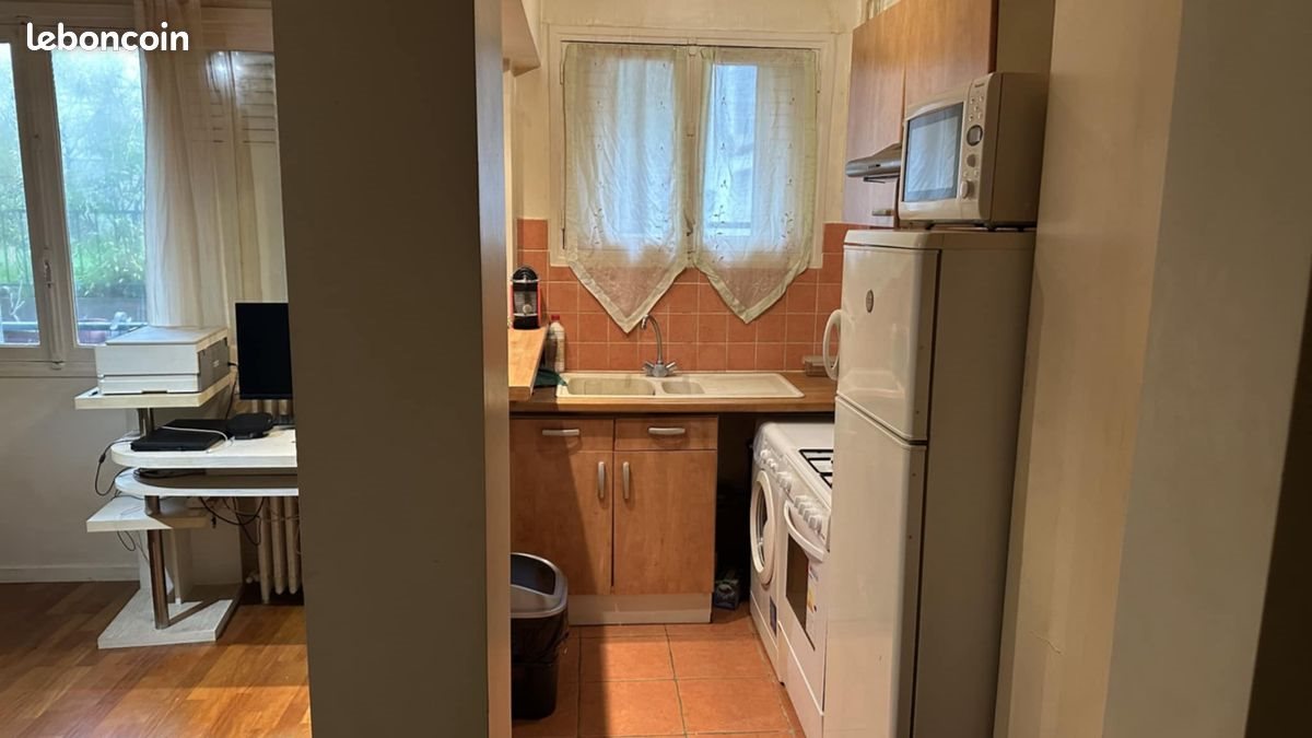 Appartement à louer, 26m², Paris 20ème