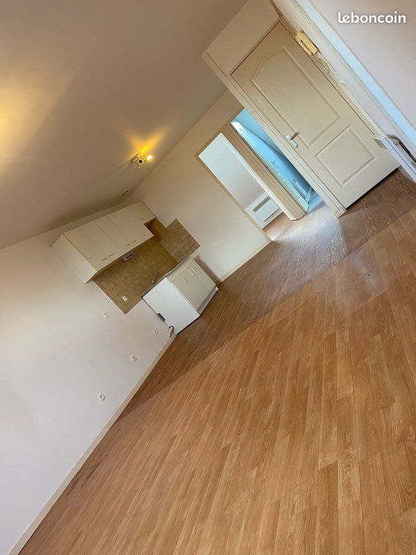 Appartement à louer, 63m², La Fère